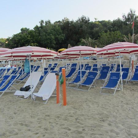 Hotel L'Ancora Capo Vaticano Bagian luar foto