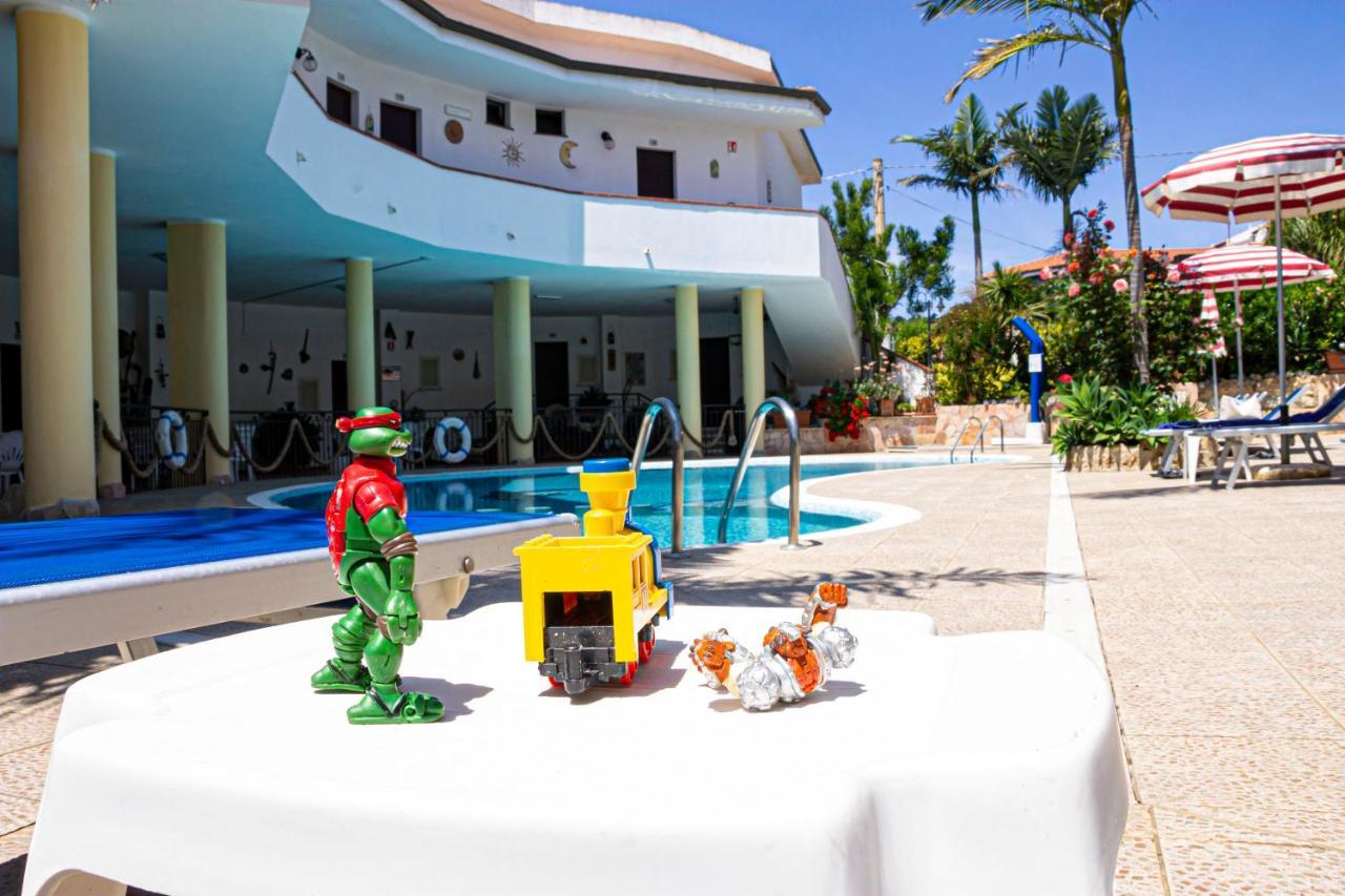 Hotel L'Ancora Capo Vaticano Bagian luar foto