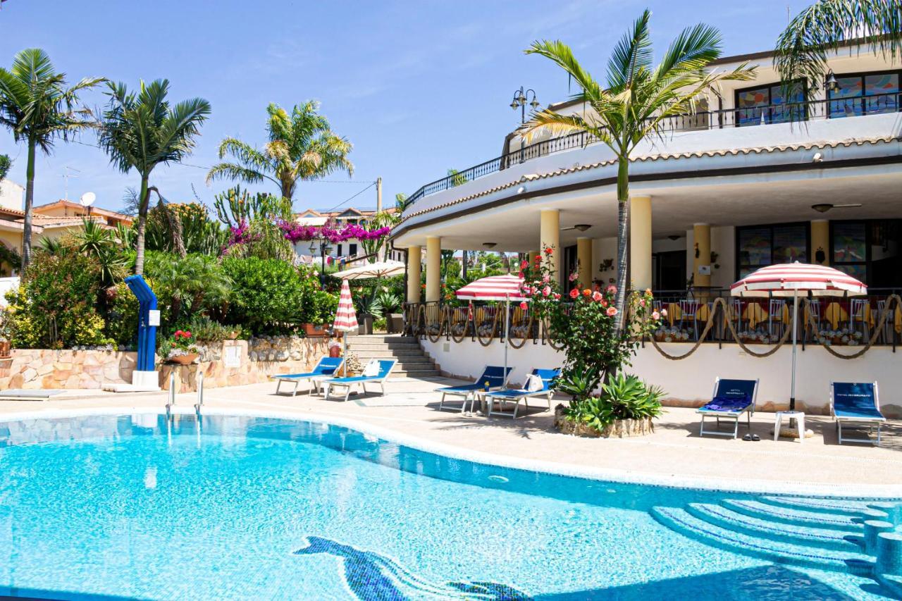 Hotel L'Ancora Capo Vaticano Bagian luar foto