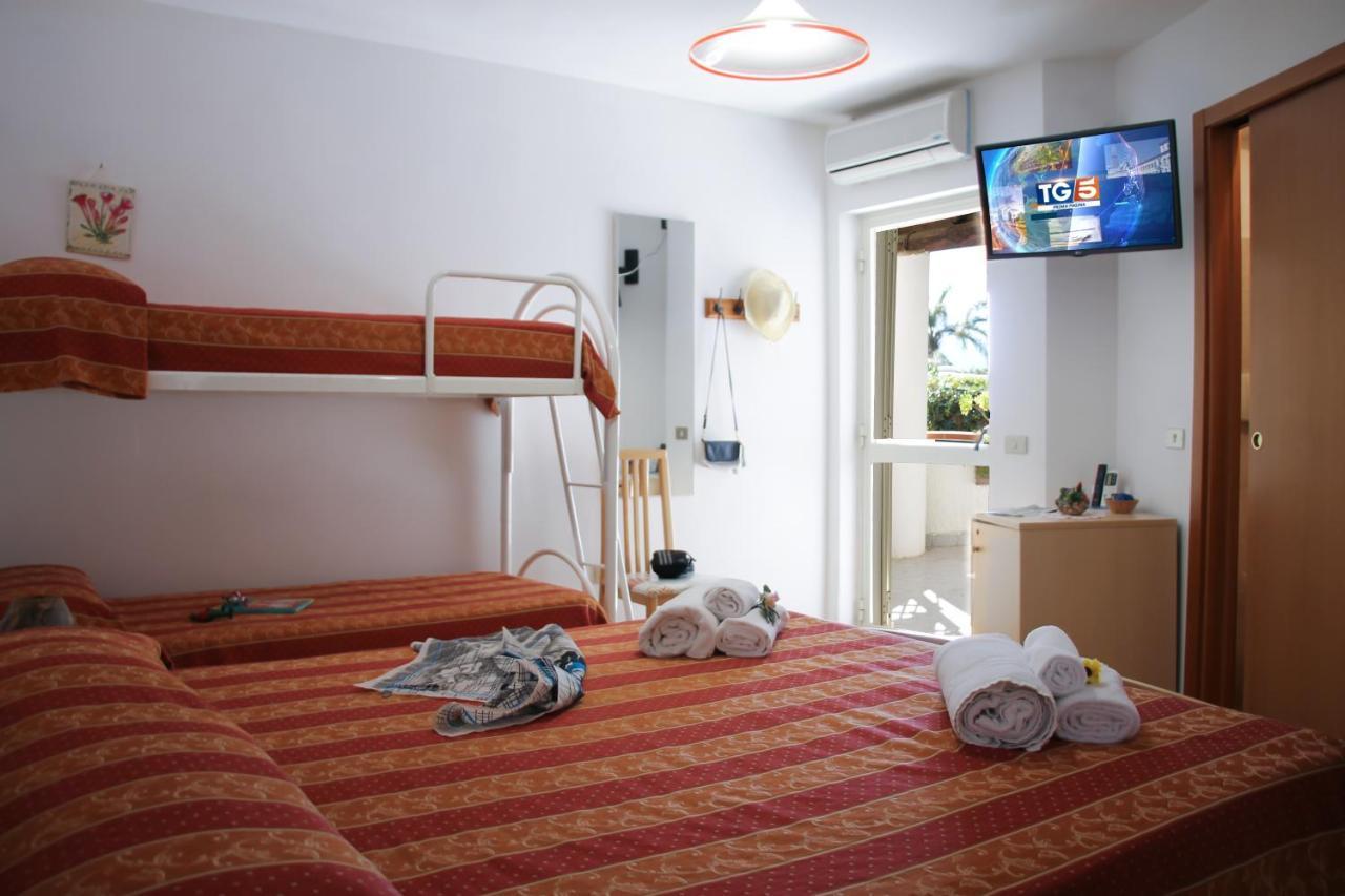 Hotel L'Ancora Capo Vaticano Bagian luar foto