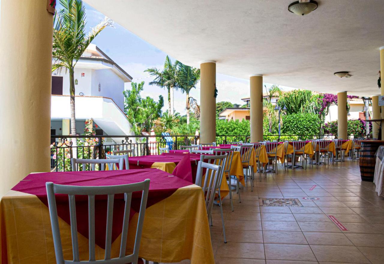 Hotel L'Ancora Capo Vaticano Bagian luar foto
