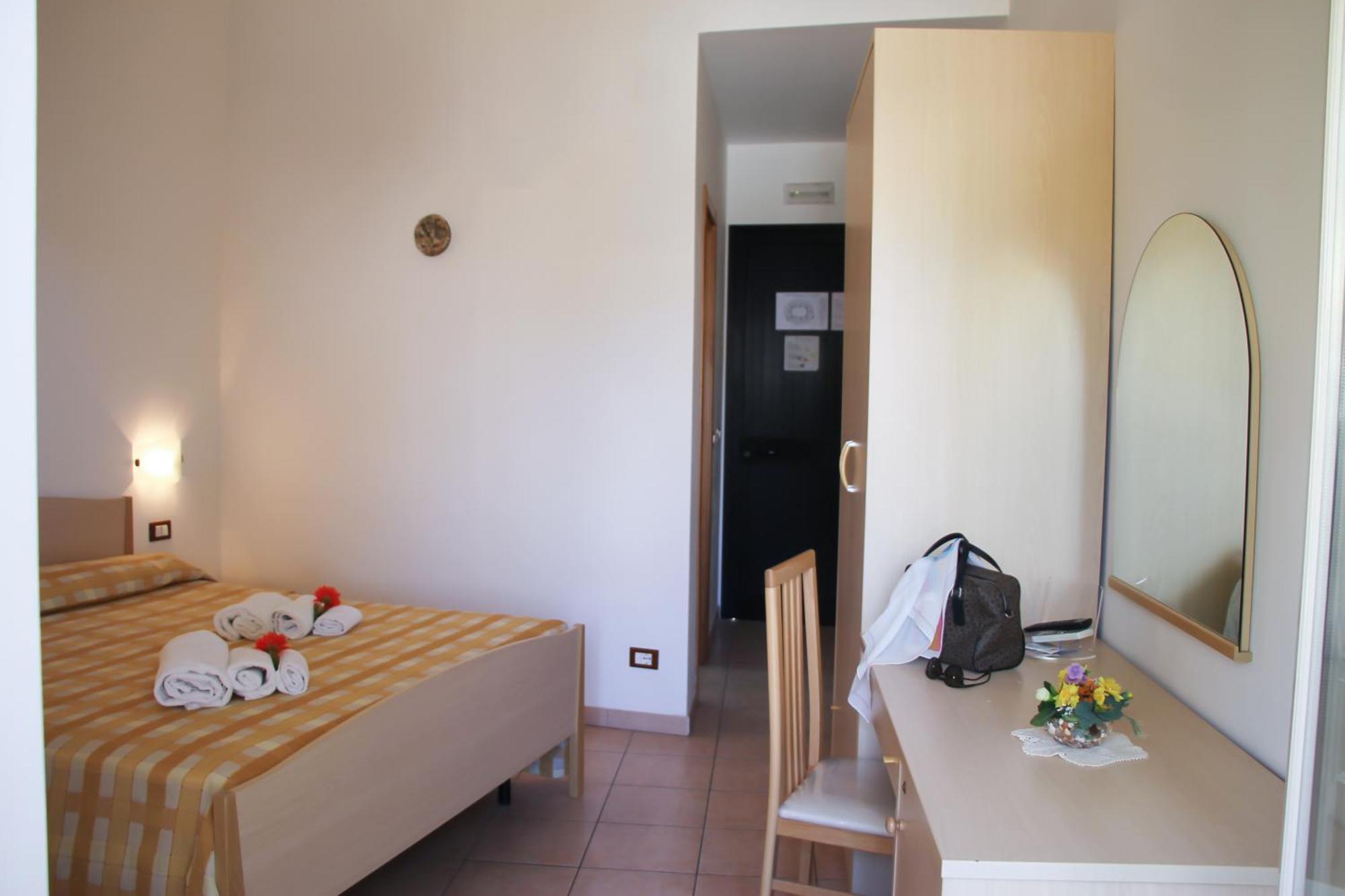 Hotel L'Ancora Capo Vaticano Bagian luar foto