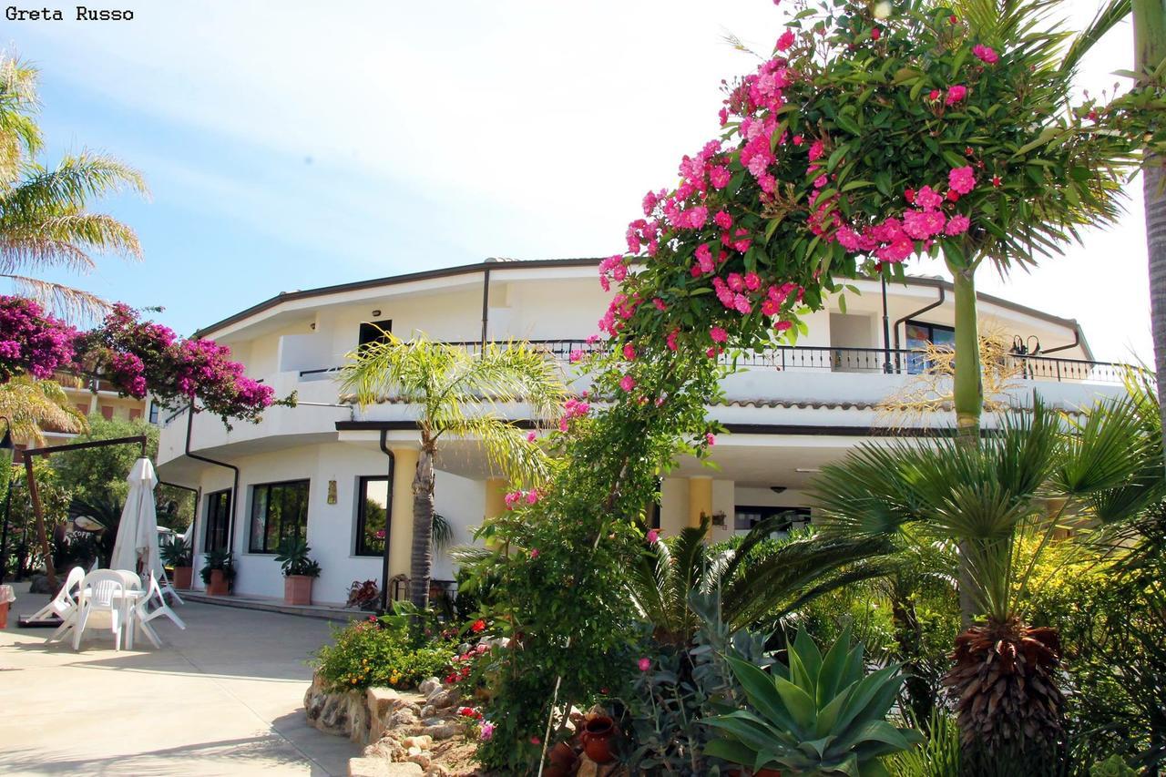 Hotel L'Ancora Capo Vaticano Bagian luar foto