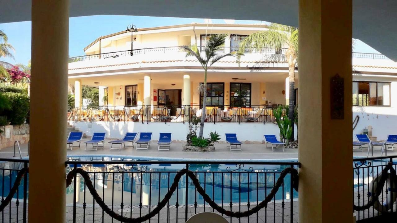 Hotel L'Ancora Capo Vaticano Bagian luar foto